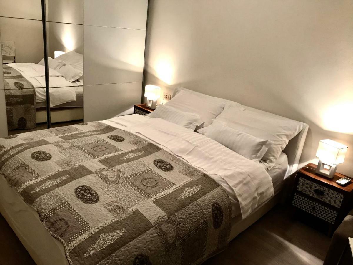 Apartment Julia สปลิท ภายนอก รูปภาพ