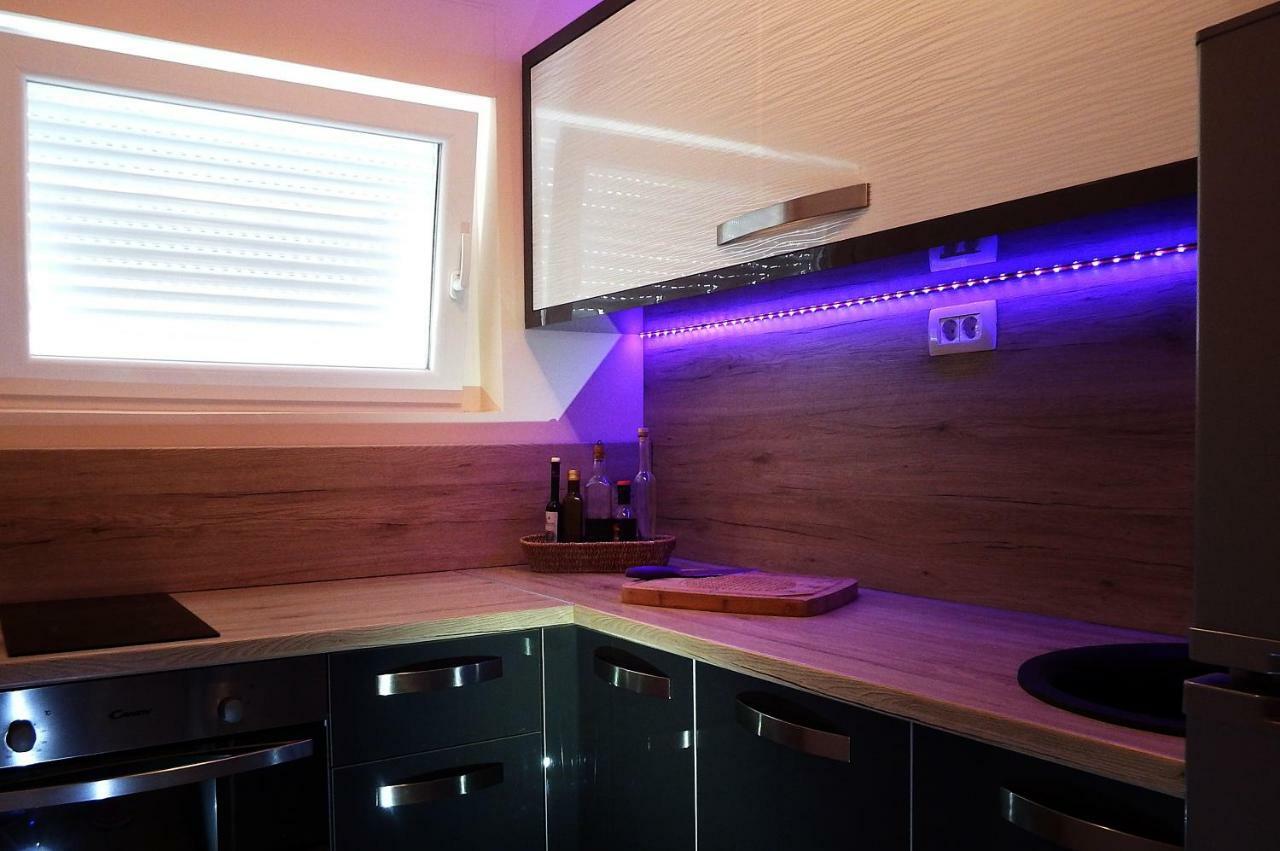 Apartment Julia สปลิท ภายนอก รูปภาพ